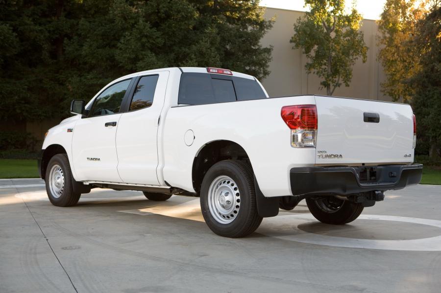  Toyota Tundra Regular Cab Work Truck Package 2010 года  (фото 5 из 32)